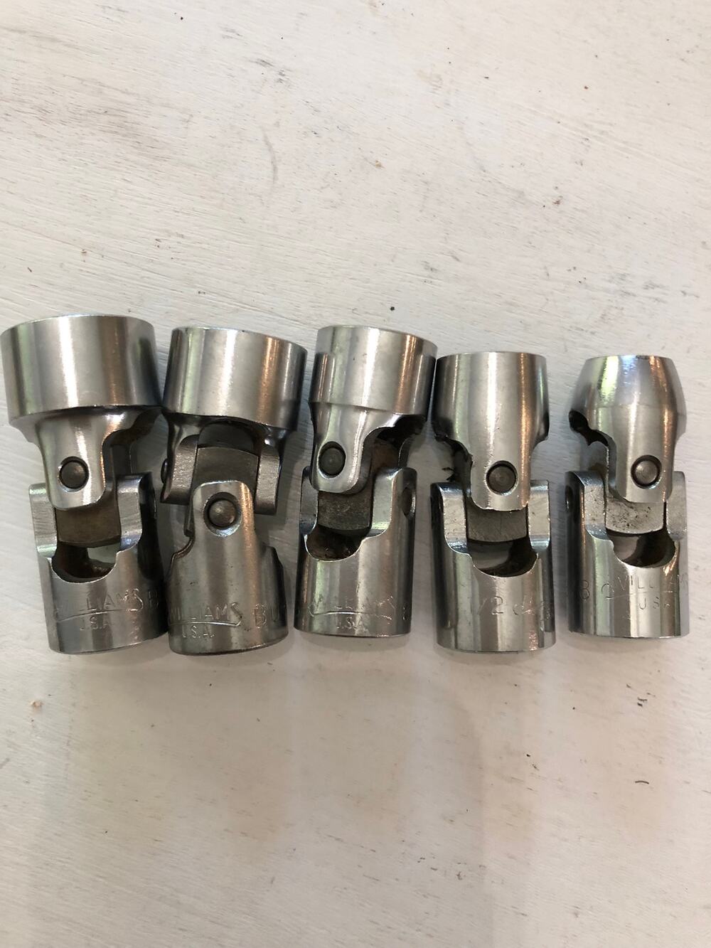5 Williams Universal Joint Sockets 3/8 Drive 12 point 11/16 5/8 9/16 1/2 & 3/8